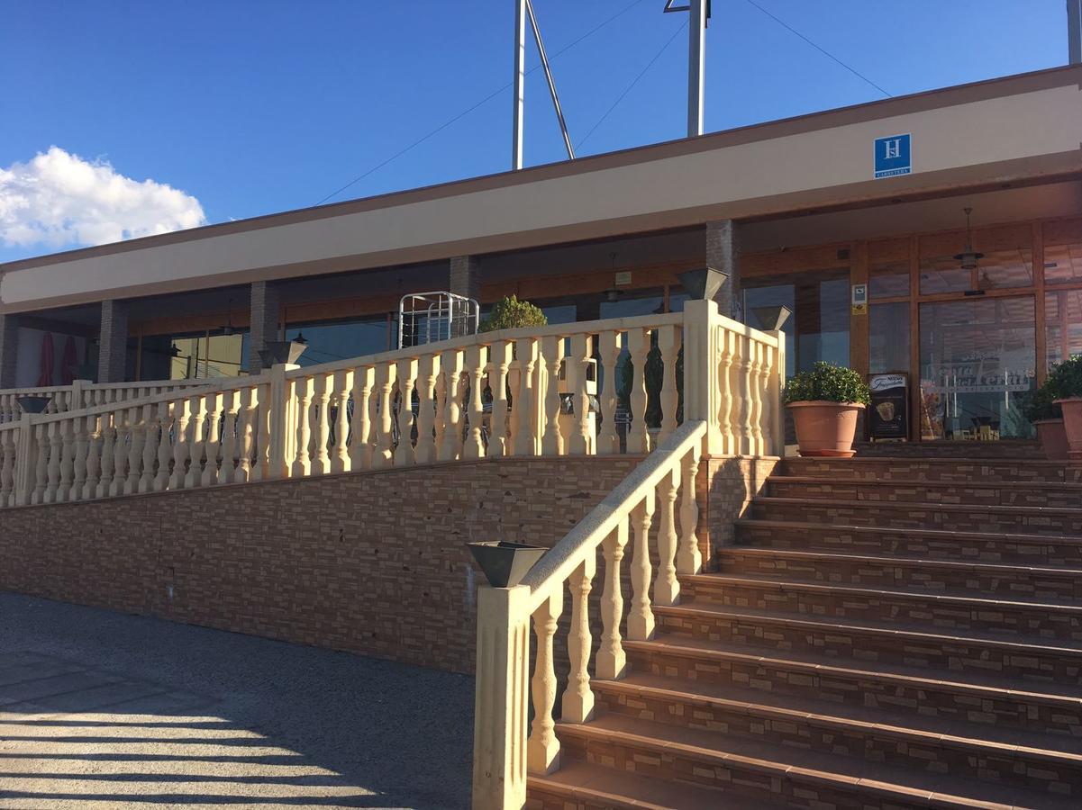Hostal Venta Del Peral Cullar de Baza Kültér fotó